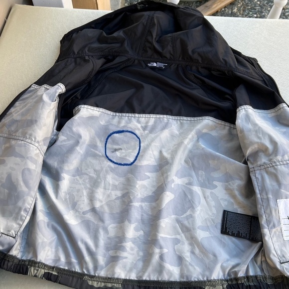 THE NORTH FACE
Kids' Never Stop Print Windwall Water Repellent Size M 10 - Picture 5 of 10